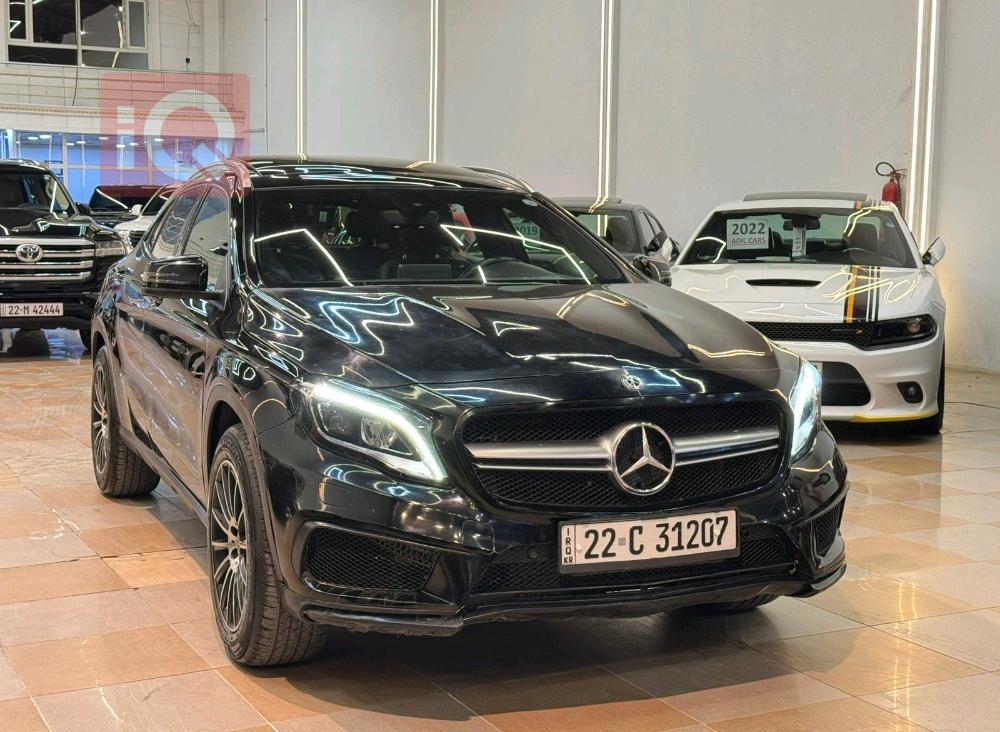 Mercedes-Benz GLA